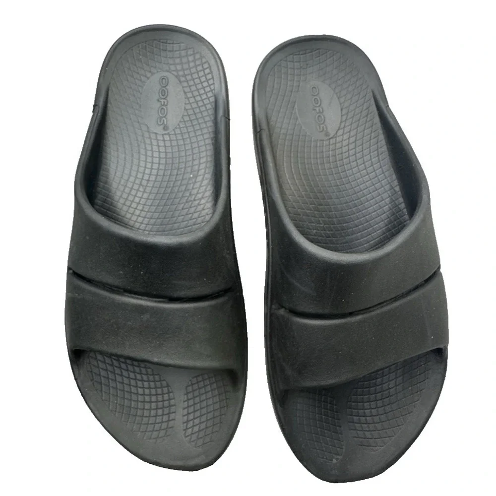 OOFOS OOahh OOahh Slide Sandals Mens 10 Women's 12 Black Slip On Comfort